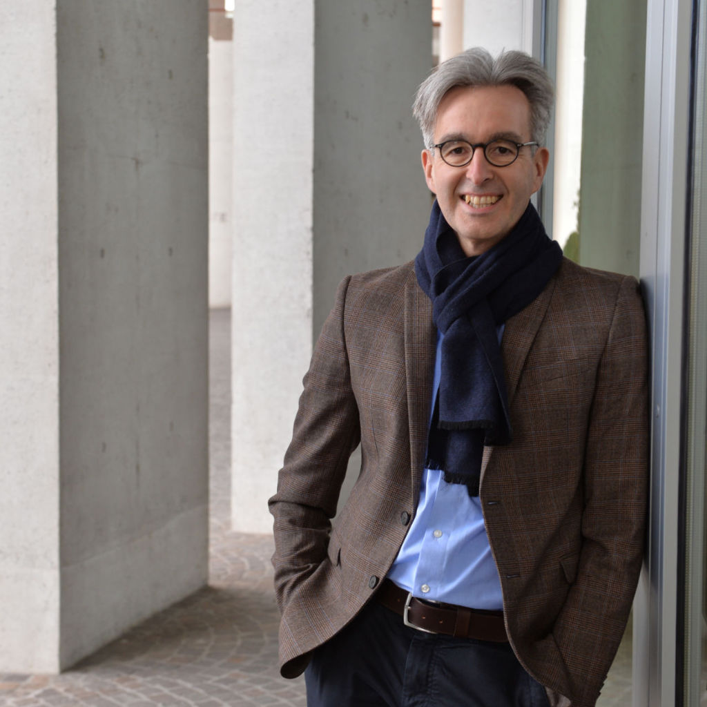 Christoph angelehnt Christoph angelehnt